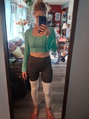 💜SHEIN🧡BUY 1 GET 1 FREE🩷Open Back Long Sleeve Cropped Top Sz M